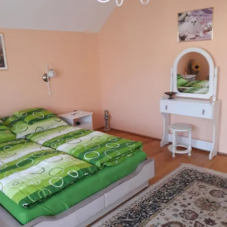 Tislerics Apartamento *